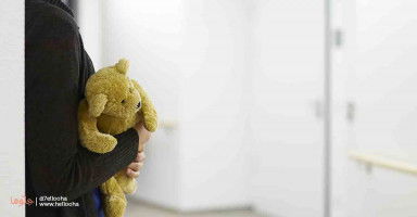 فقدت السيطرة على بناتي بعد وفاة والدهم