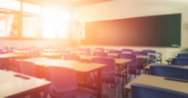 حلمت أني أجلس في قاعة الاختبار